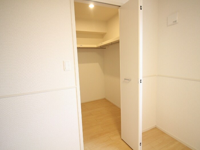 物件内観写真19　(収納)