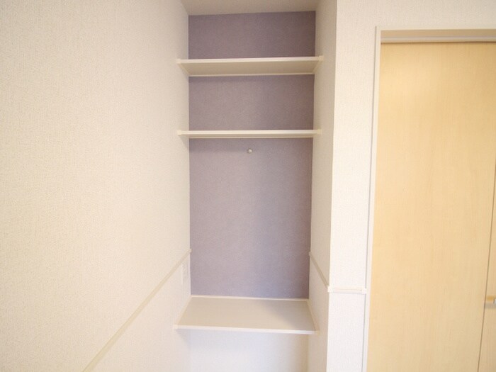 物件内観写真21　(収納)