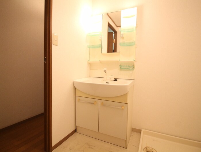 物件内観写真11　(洗面)