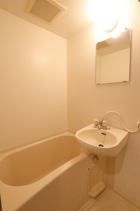 物件内観写真9　(バス／シャワールーム等)