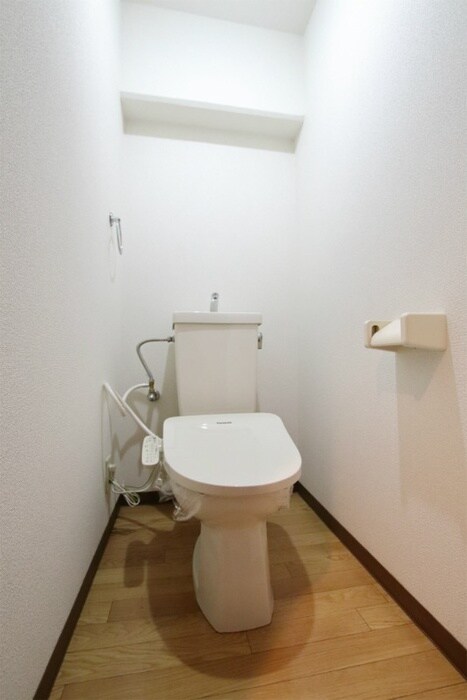 物件内観写真10　(トイレ)