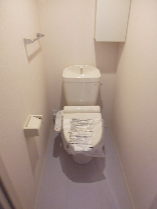 物件内観写真9　(トイレ)