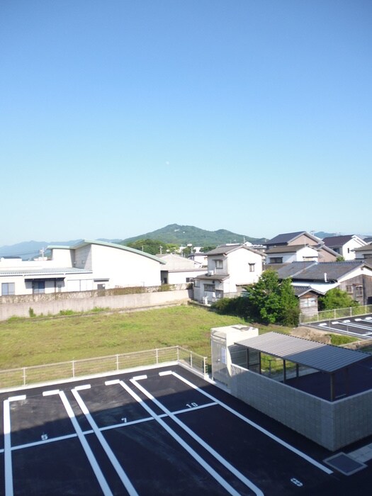 物件内観写真15　(室内からの展望)