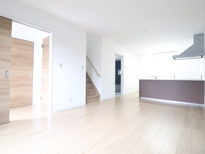 物件内観写真5　(居室)