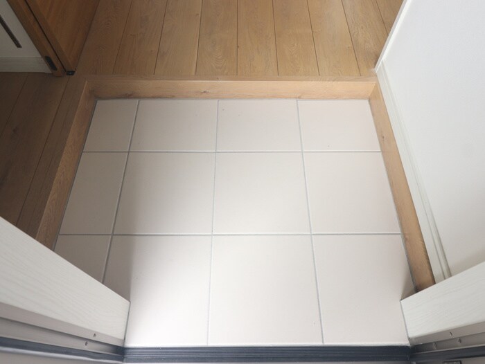 ソシオス赤間の玄関