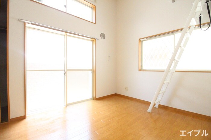 物件内観写真21　(居室)