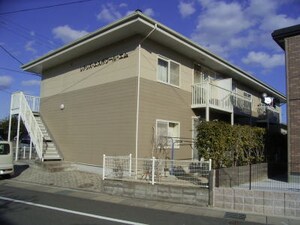 レアリズエスポワ－ルエム外観写真