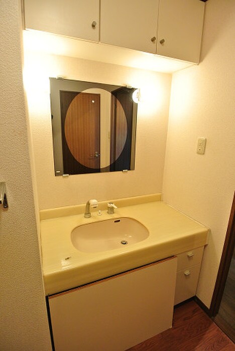 物件内観写真5　(洗面)