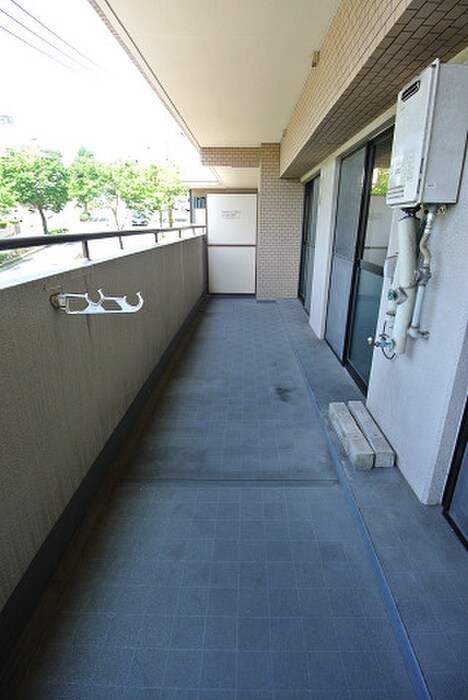 物件内観写真8　(ベランダ・バルコニー)