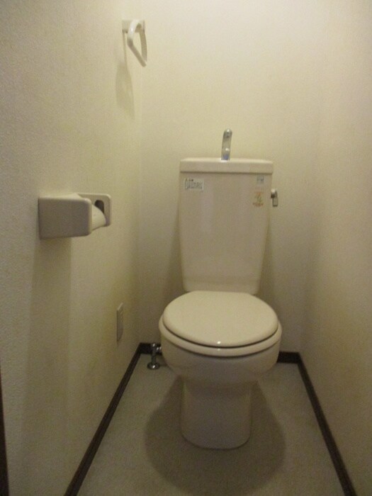 物件内観写真10　(トイレ)