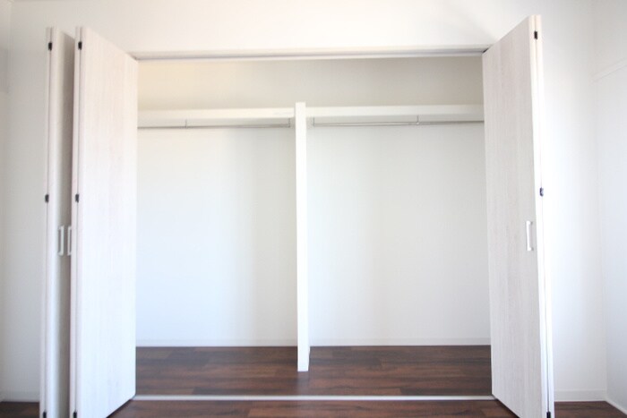 物件内観写真11　(収納)