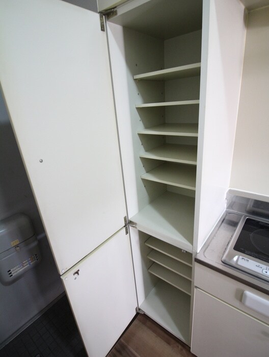 物件内観写真20　(収納)