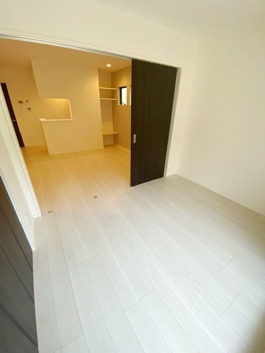 物件内観写真18　(居室)