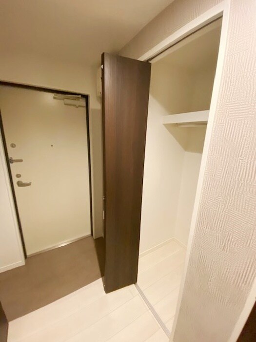 物件内観写真20　(玄関)