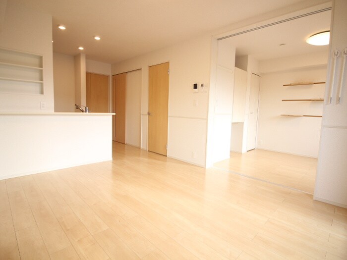 物件内観写真7　(居室)