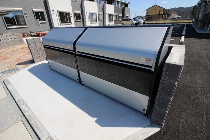 物件外観写真6　(建物設備)