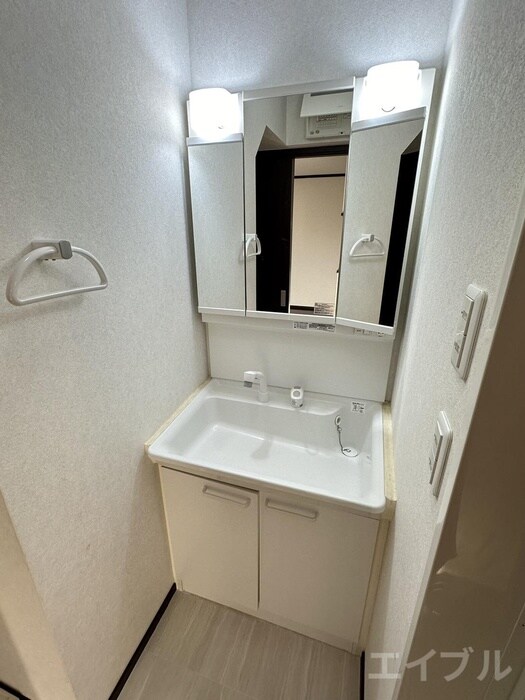 物件内観写真11　(洗面)