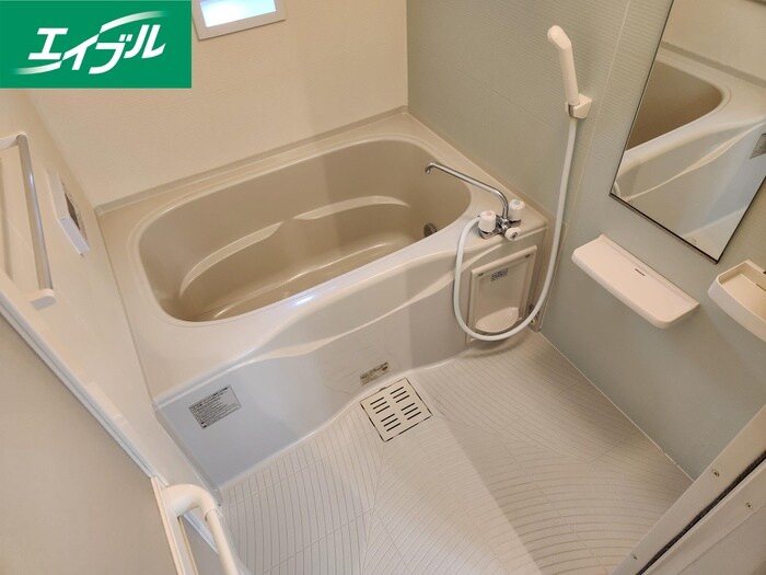 物件内観写真10　(バス／シャワールーム等)