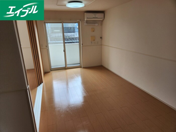 物件内観写真17　(居室)