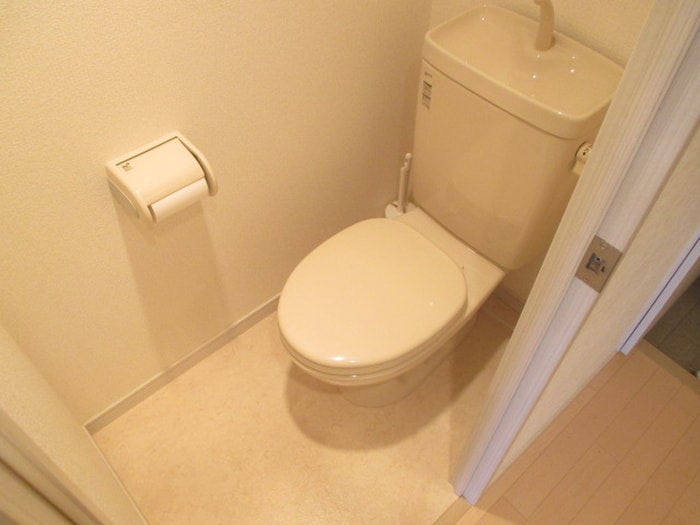 物件内観写真15　(トイレ)