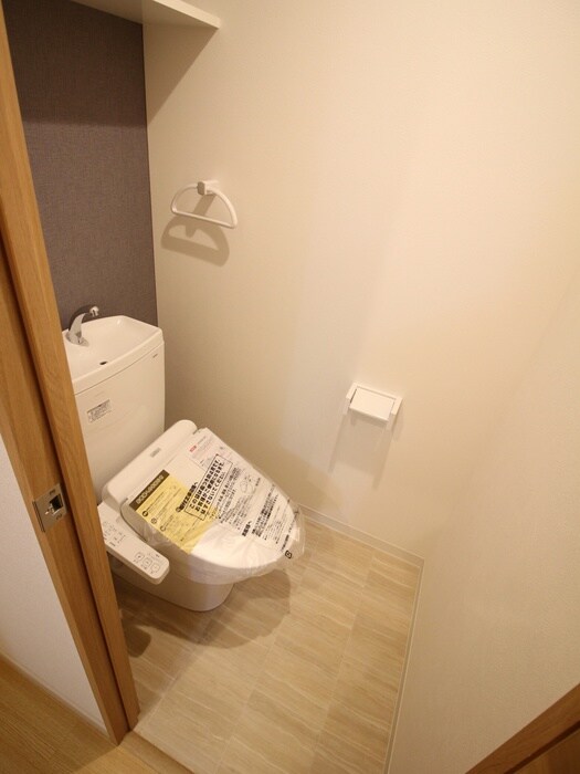 物件内観写真11　(トイレ)