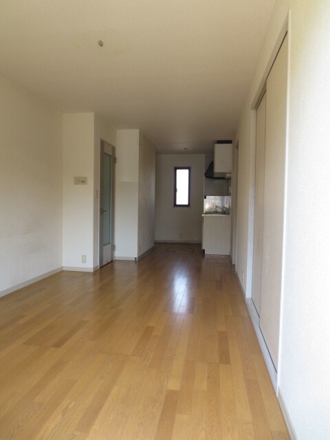 物件内観写真9　(居室)