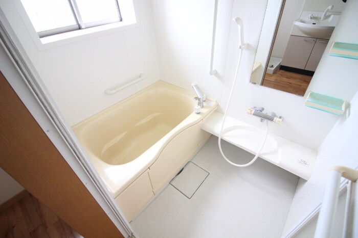 物件内観写真9　(バス／シャワールーム等)