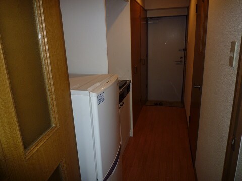 物件内観写真11　(廊下)