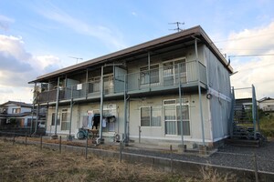 シンガイコーポラス外観写真