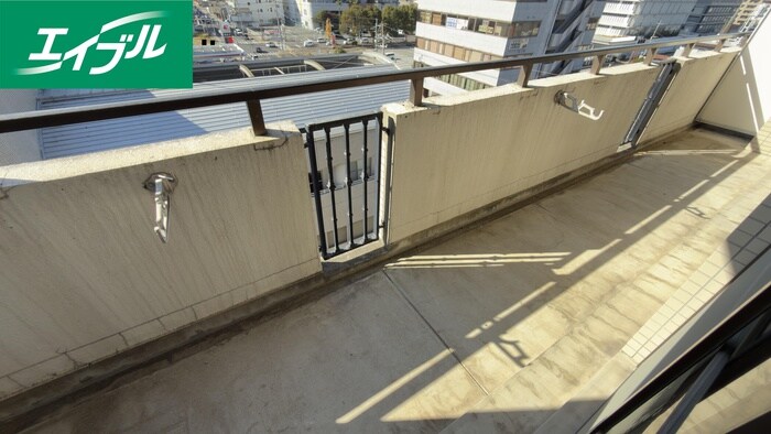 物件内観写真15　(ベランダ・バルコニー)