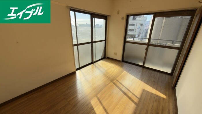 物件内観写真17　(内観写真)