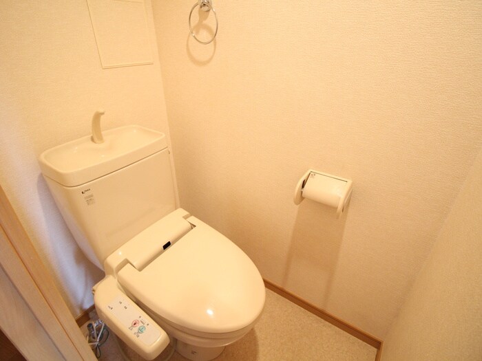 物件内観写真11　(トイレ)