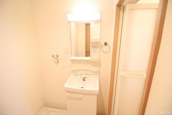 物件内観写真12　(洗面)