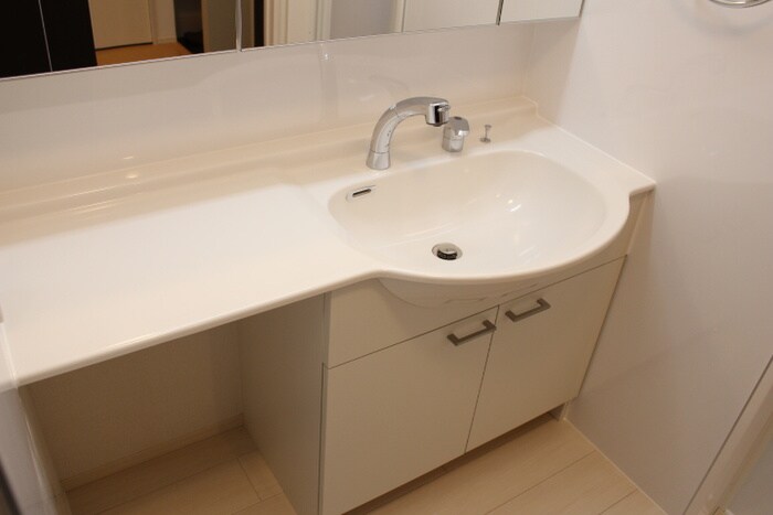 物件内観写真10　(洗面)