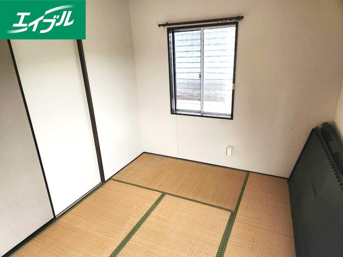 物件内観写真8　(居室)