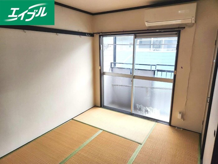 物件内観写真10　(居室)