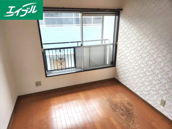 物件内観写真11　(居室)