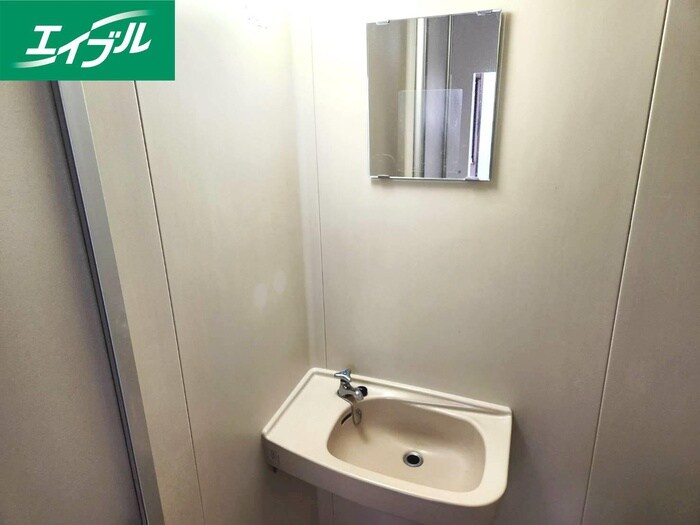 物件内観写真15　(洗面)