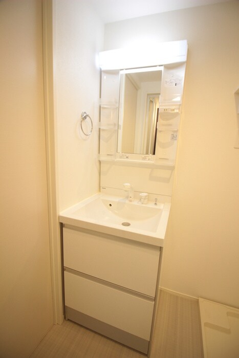 物件内観写真12　(洗面)