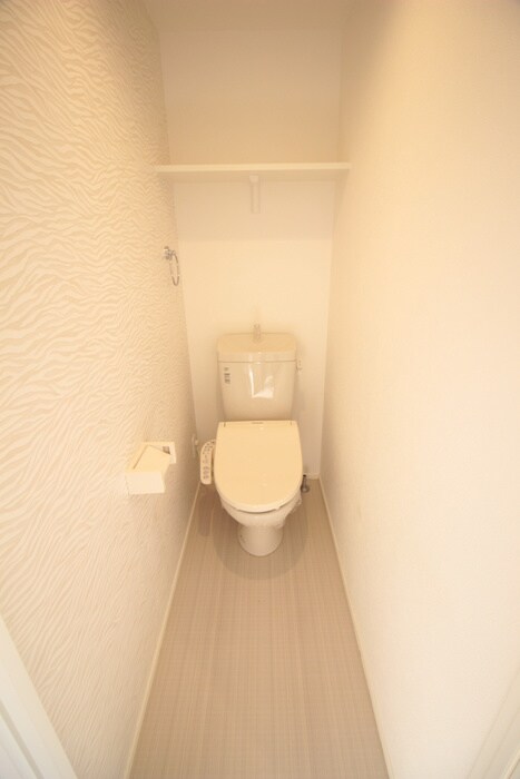 物件内観写真14　(トイレ)