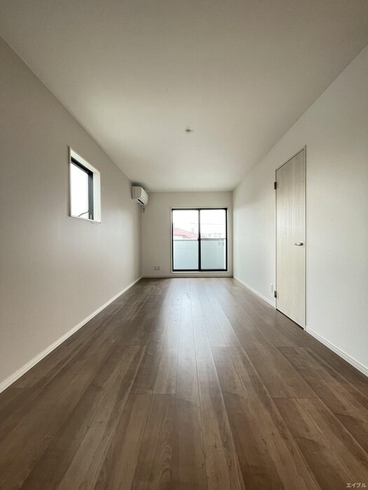 物件内観写真6　(居室)