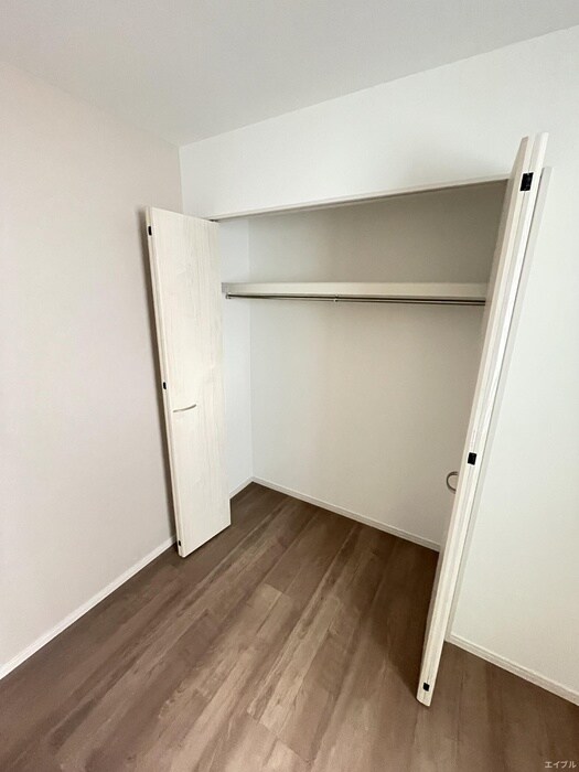 物件内観写真18　(収納)