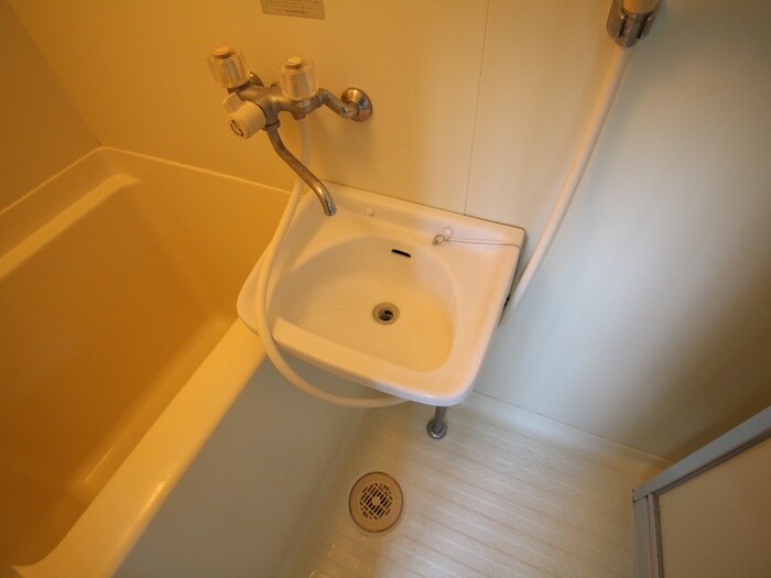 物件内観写真8　(洗面)