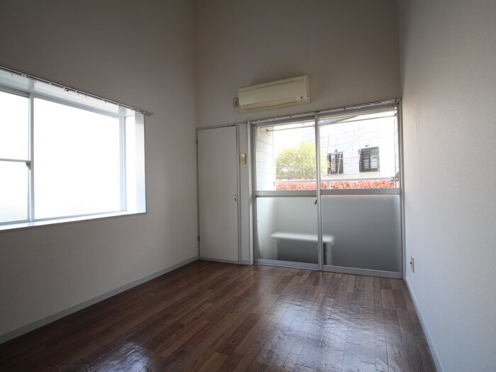 物件内観写真17　(居室)