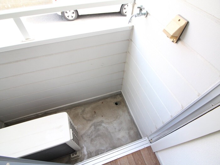 物件内観写真20　(洗濯機置場)