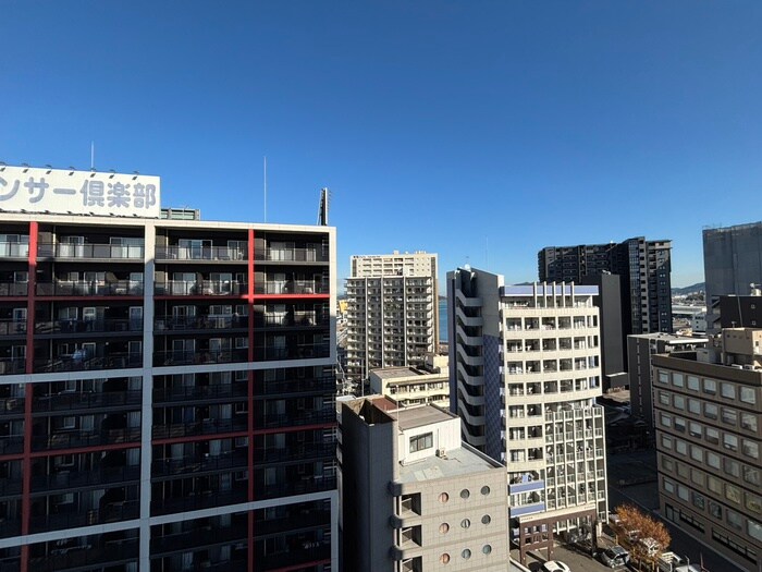 物件内観写真15　(室内からの展望)