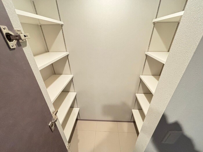 物件内観写真15　(靴箱)