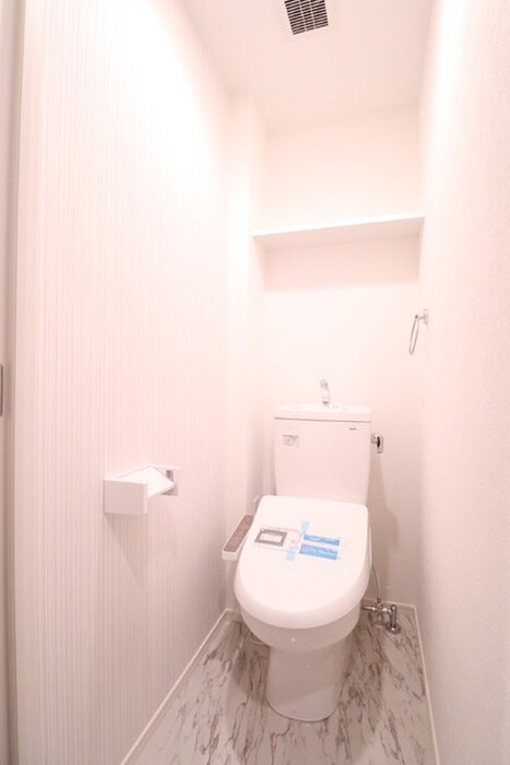 物件内観写真6　(トイレ)