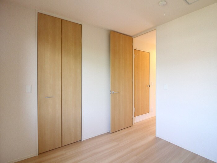 物件内観写真6　(居室)