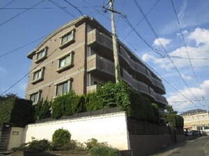 ラフィネ小田部外観写真